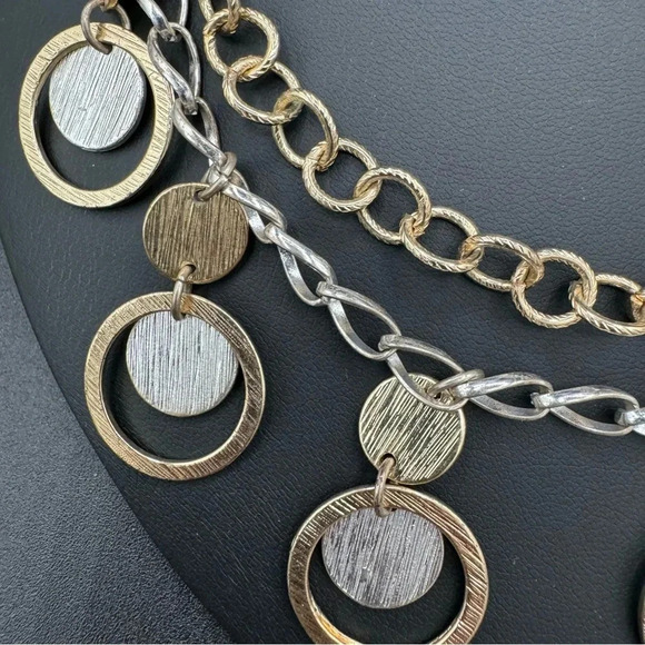 Two Tone Brushed Gold and Silver Unique Geometric Circle Pendant Necklace - Picture 5 of 7